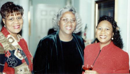 Vanessa with Mom and Aunt Mary